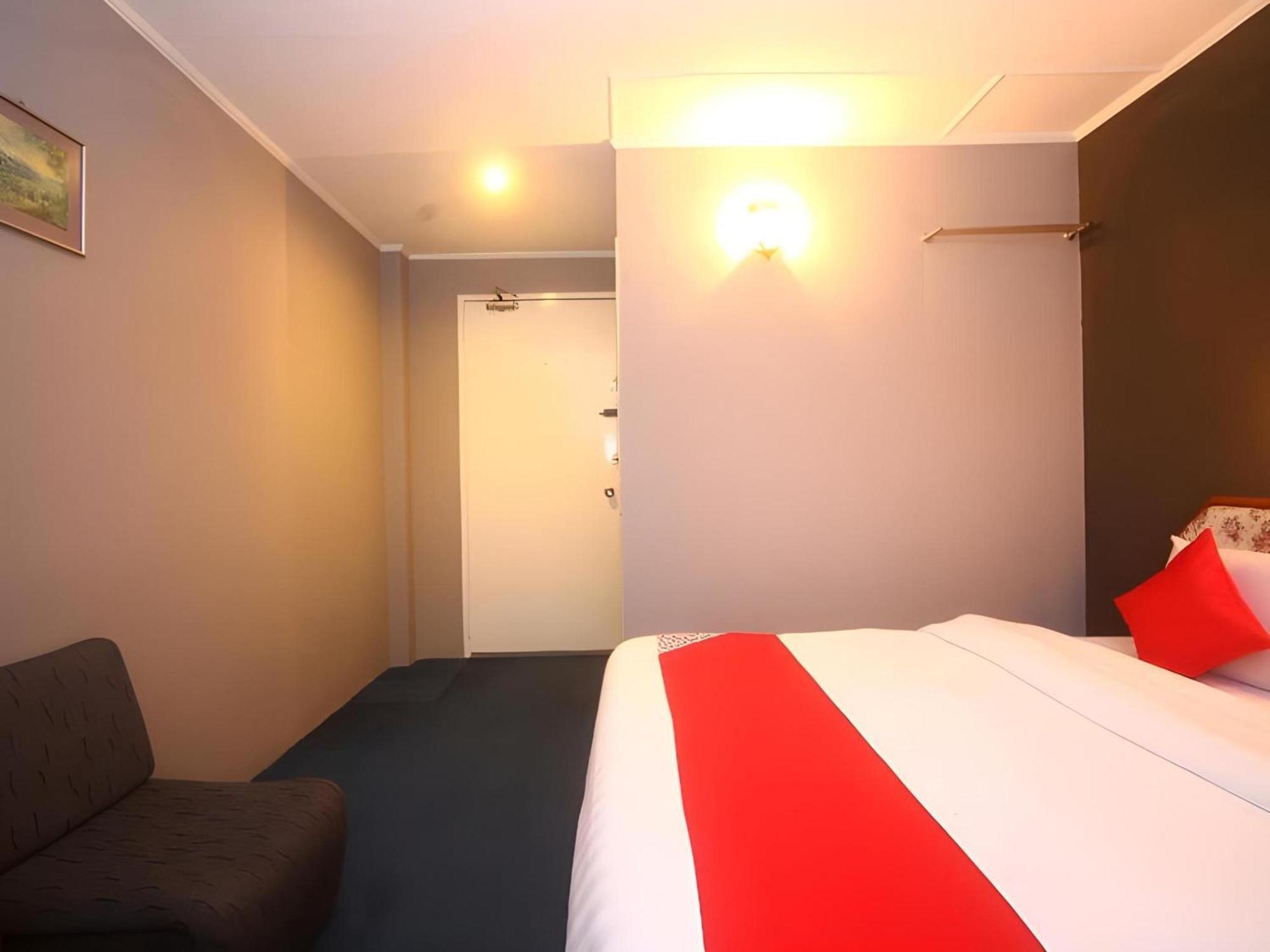 Super Oyo 1026 Hotel Lutana Sandakan Luaran gambar