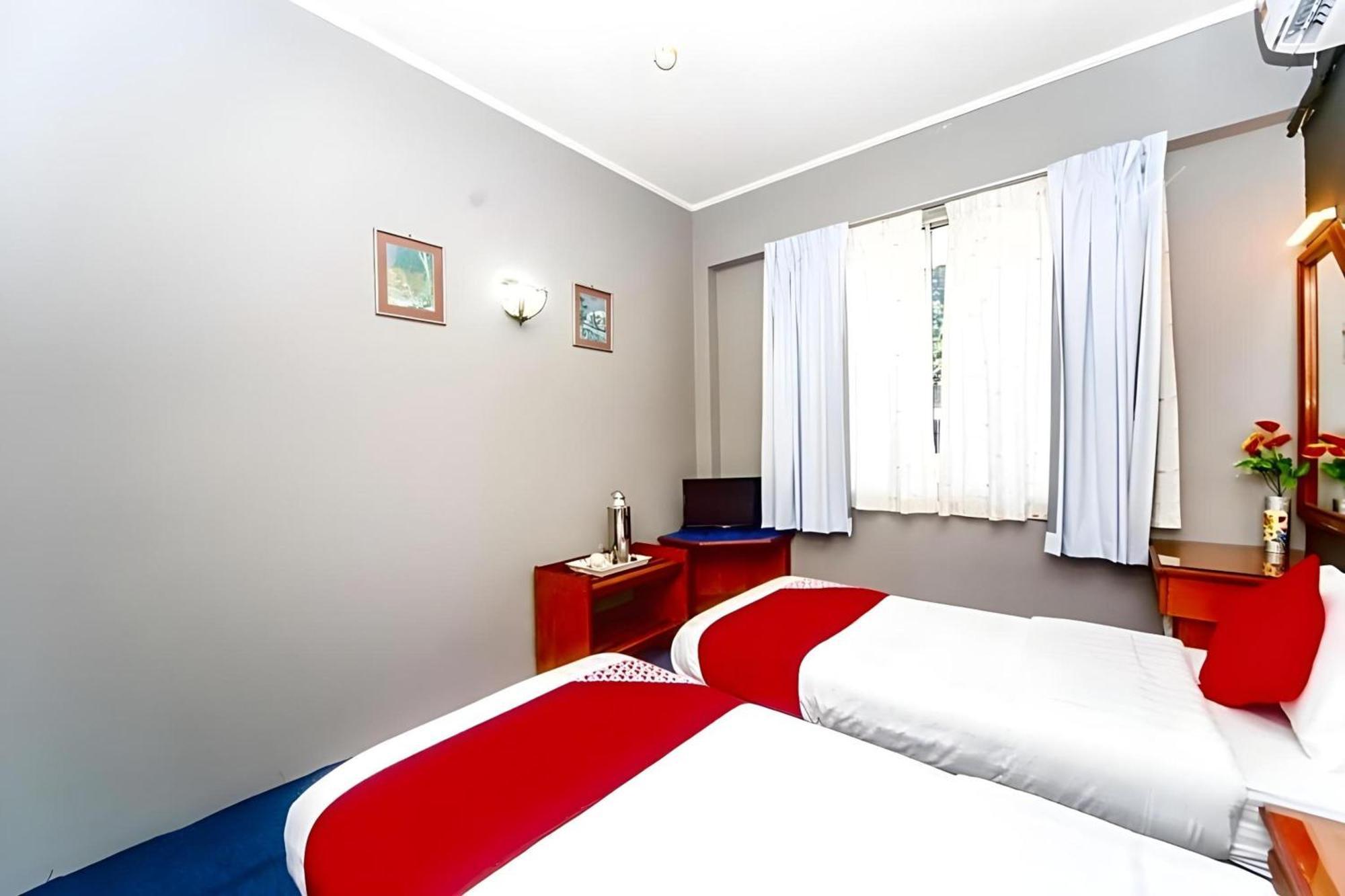 Super Oyo 1026 Hotel Lutana Sandakan Luaran gambar